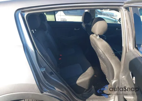 2015 Kia Sportage Lx z USA, uszkodzony, nr VIN KNDPBCAC2F7687632